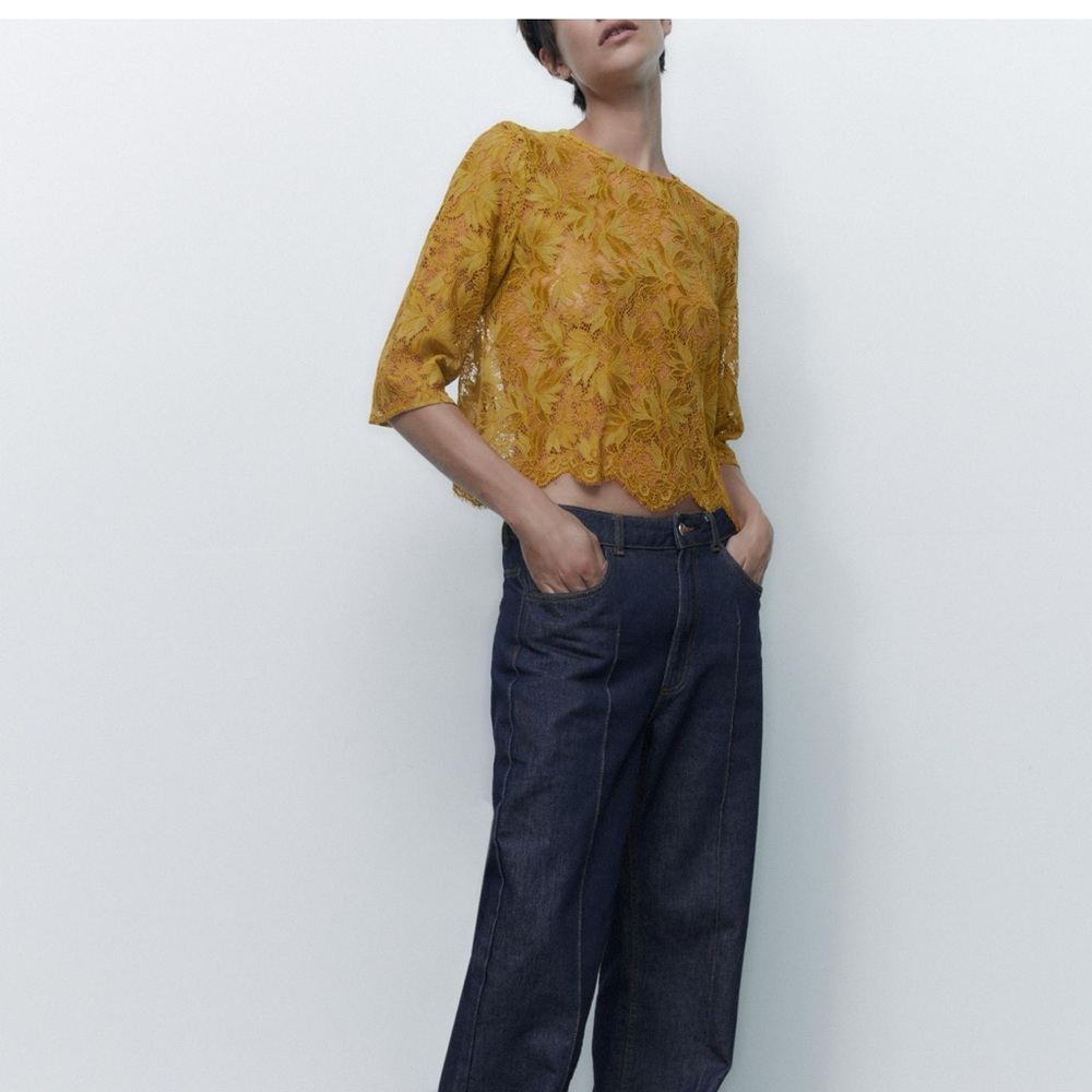 Zara - lace top